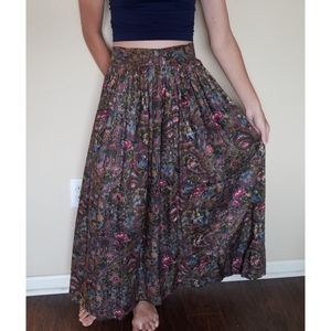 Vintage floral high waisted maxi skirt